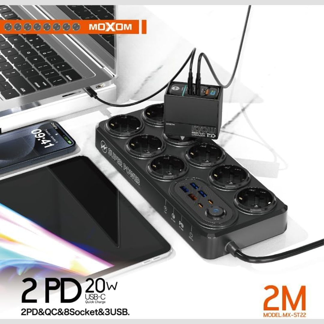 MOXOM 8-Socket Power Strip with USB - Black — 075 03