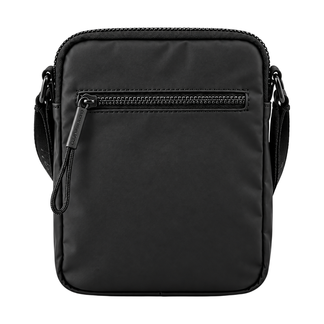Calvin Klein Jeans Crossbody Bag - Black — original 02