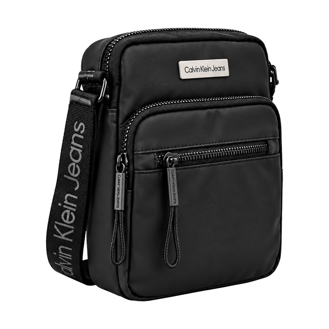 Calvin Klein Jeans Crossbody Bag - Black — original 03