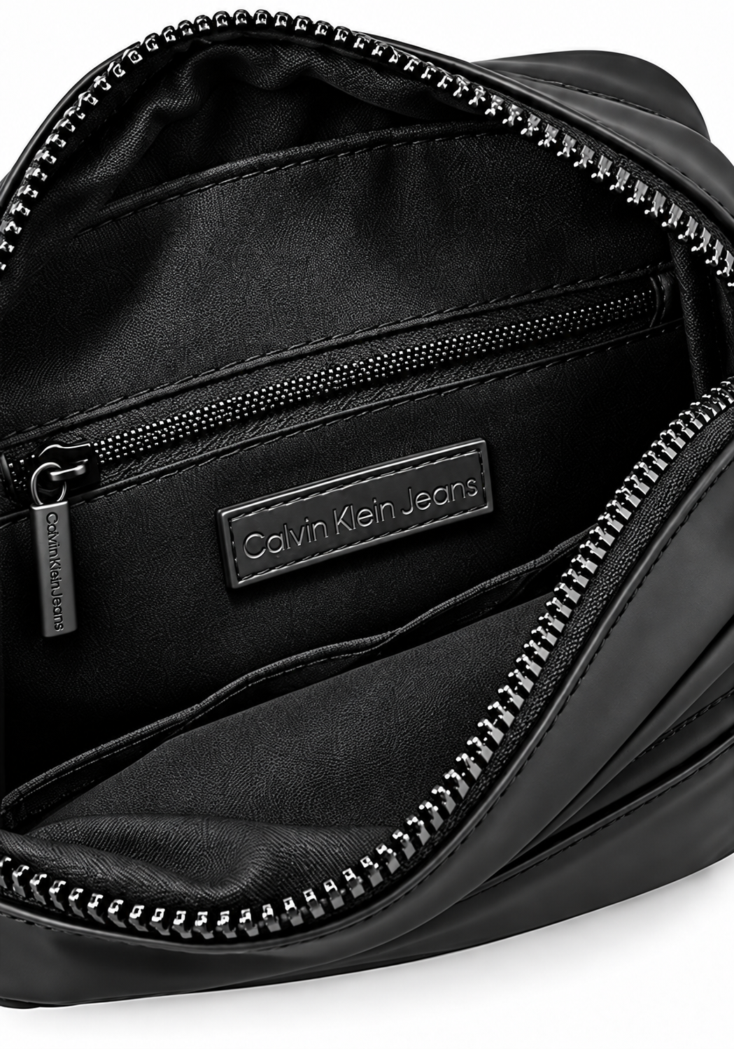 Calvin Klein Jeans Crossbody Bag - Black — original 05